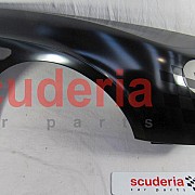 4W0 821 021 M fender, D - MJ 2017>>