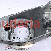 162939 L.H. REAR HUB HOLDER