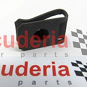 62766300 SCRE CLIP M6