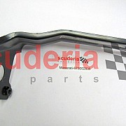 673002838 RH MUDGUARD SUPPORT BRACKET