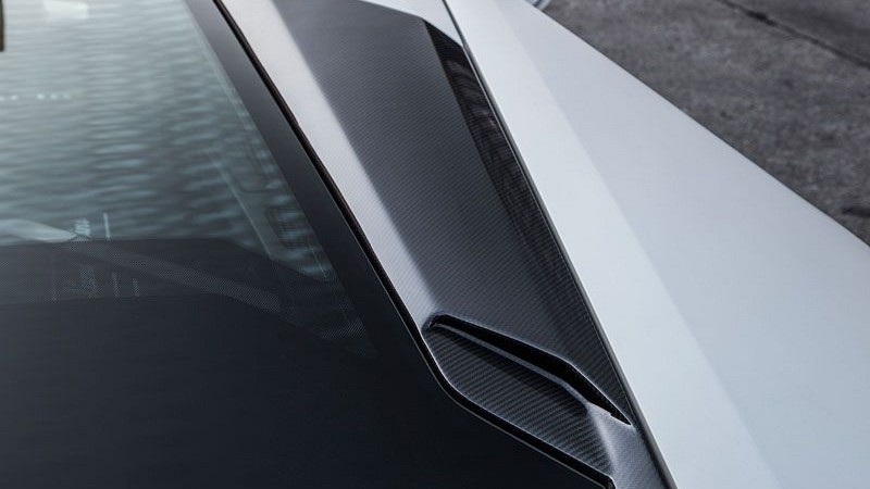 Photo of Novitec Roof Air Scoop (Coupe) for the Lamborghini Huracan LP610-4 - Image 4