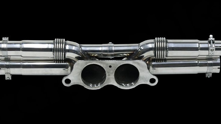 Photo of Cargraphic Lightweight Rear Silencer Replacement for the Porsche 991 (Mk I) GT3/GT3 RS - Image 2