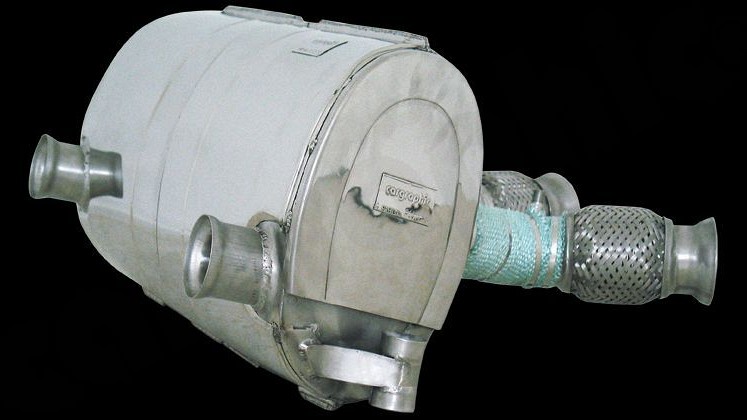 Photo of Cargraphic Sport Rear Silencer for the Porsche Carrera GT - Image 4