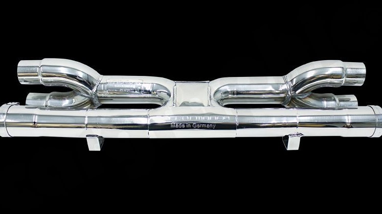 Photo of Cargraphic Rear Silencer Replacement X for the Porsche 991.1/2 Turbo/S - Image 2