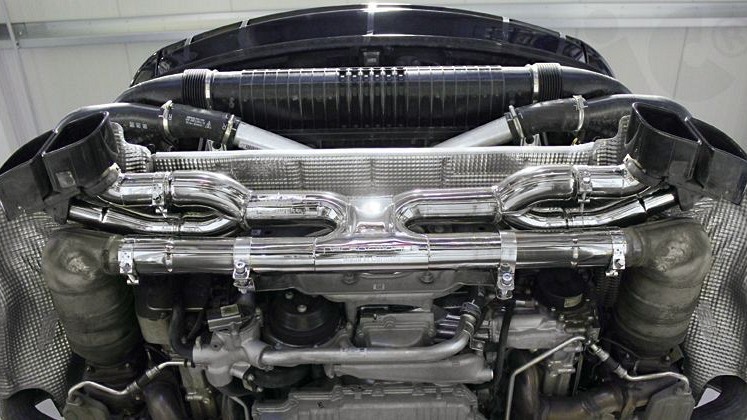 Photo of Cargraphic Rear Silencer Replacement X for the Porsche 991.1/2 Turbo/S - Image 5