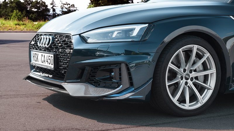 Photo of Capristo Carbon Fibre Engine Cover for the Audi RS4 B9 - Image 1