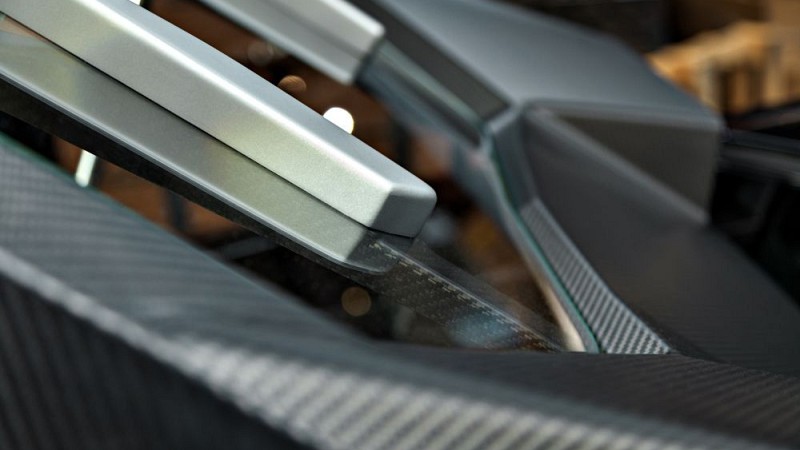 Photo of Capristo Engine Bonnet in Carbon (Coupe) for the Lamborghini Huracan LP610-4 - Image 10