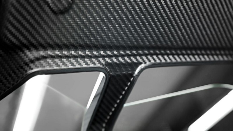 Photo of Capristo Engine Bonnet in Carbon (Coupe) for the Lamborghini Huracan LP610-4 - Image 14