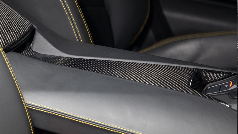Photo of Novitec Armrest for center console for the Lamborghini Aventador S - Image 2