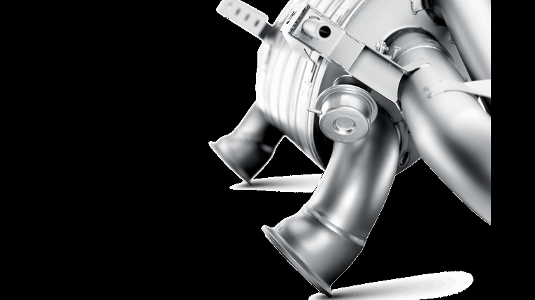 Photo of Akrapovic Slip-On Line Titanium Exhaust (LP550/560/570) for the Lamborghini Gallardo - Image 5