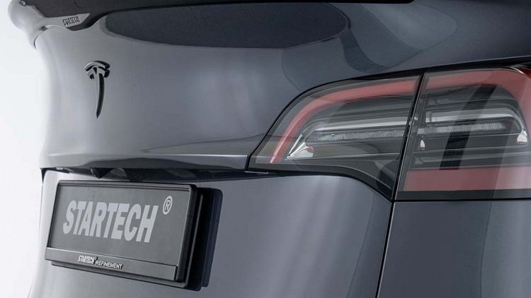 Photo of Startech Rear spoiler for the Tesla Model Y - Image 1